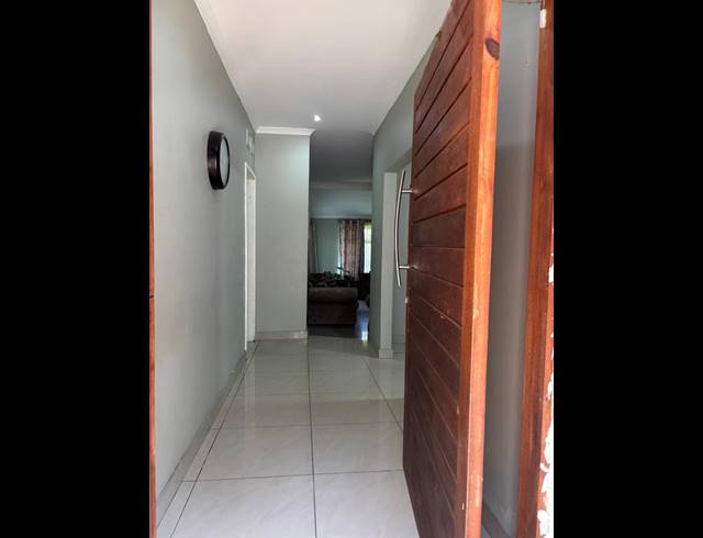 4 BEDROOM HOUSE FOR SALE IN WESTVILLE